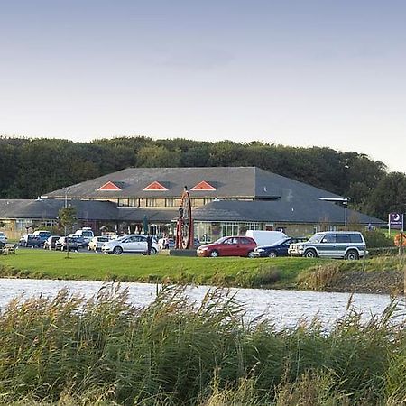 Premier Inn Ashington แอชชิงตัน ภายนอก รูปภาพ