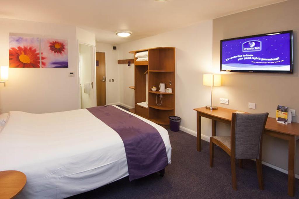 Premier Inn Ashington แอชชิงตัน ภายนอก รูปภาพ