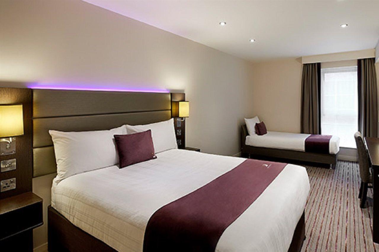 Premier Inn Ashington แอชชิงตัน ภายนอก รูปภาพ