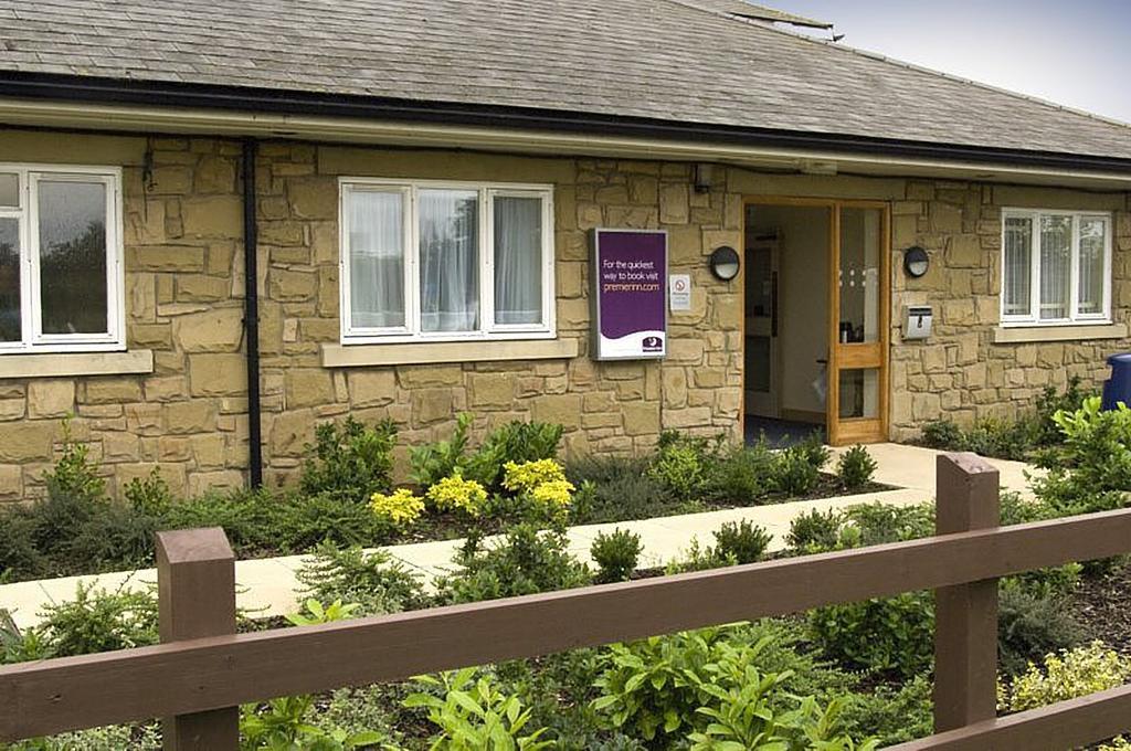 Premier Inn Ashington แอชชิงตัน ภายนอก รูปภาพ
